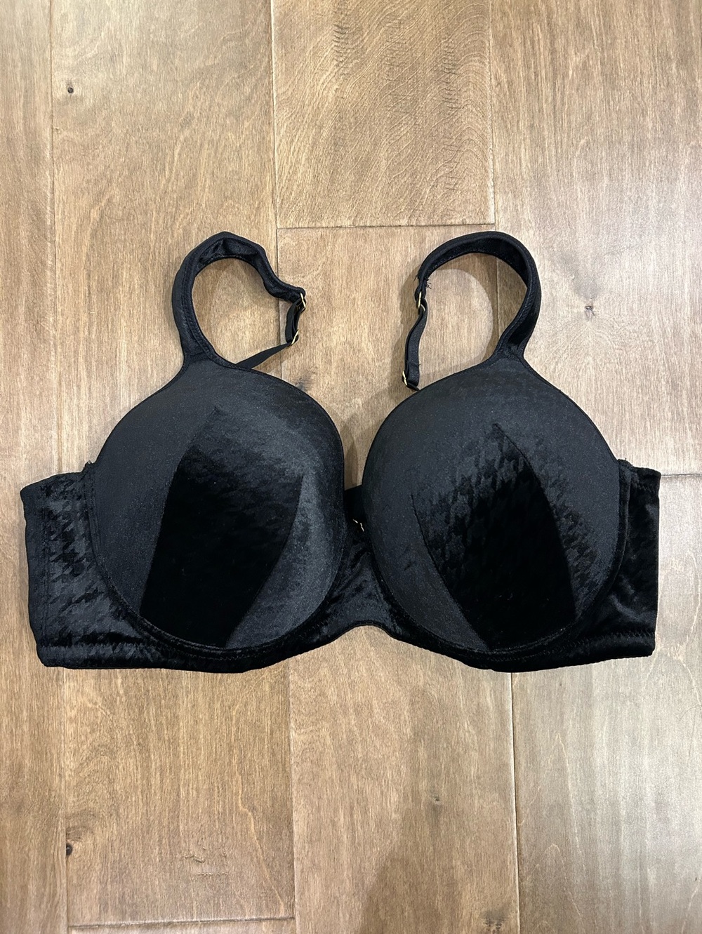 Ashley Stewart black velvet houndstooth double back wrap butterfly plunge bra